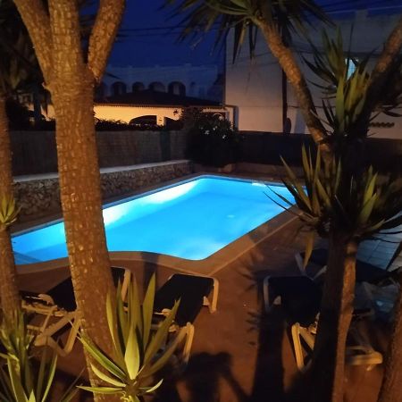 Hermosa Casa Con Piscina Cerca De La Playa De Punta Prima Punta Prima  Exteriér fotografie
